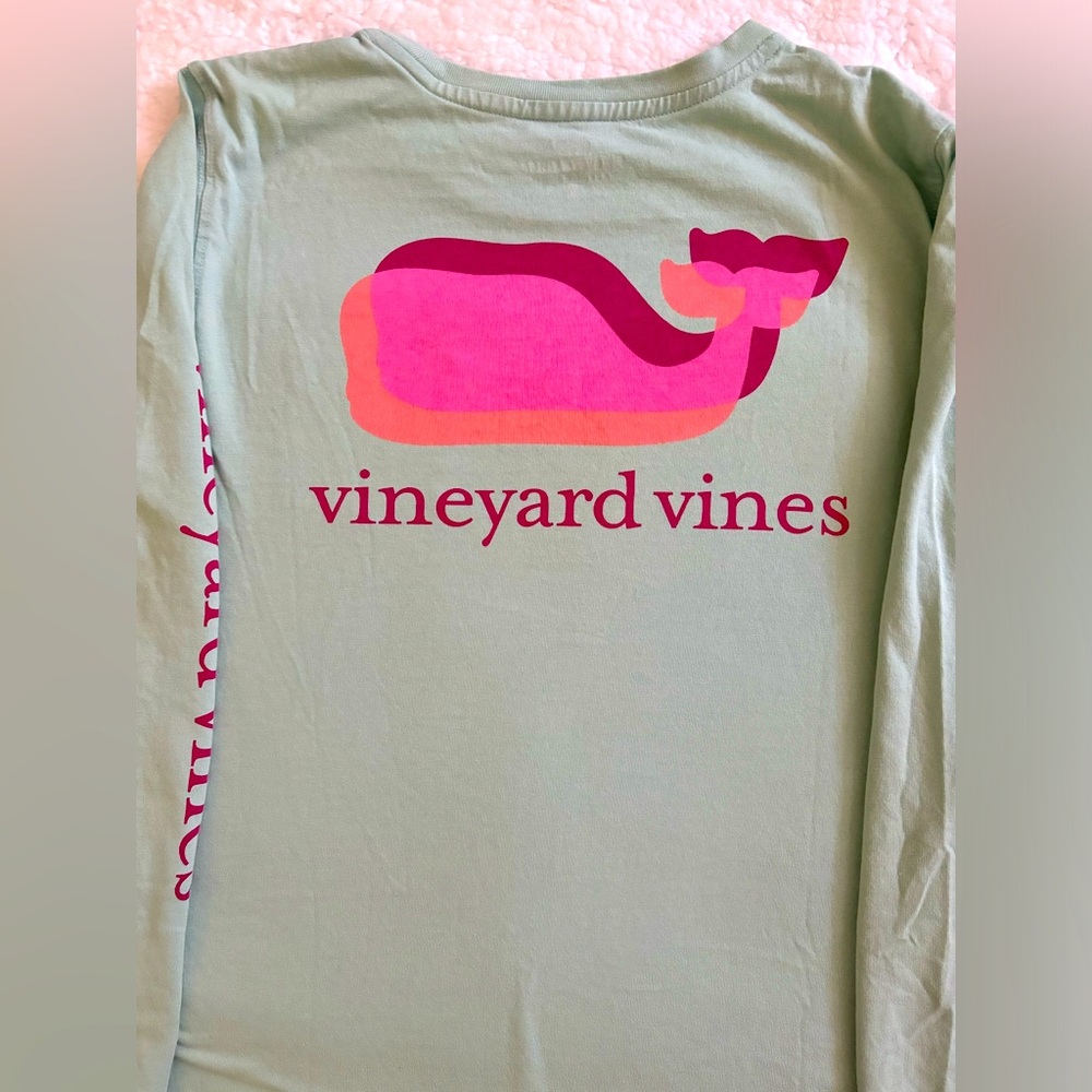 Vineyard Vines Shadow Whale Tee